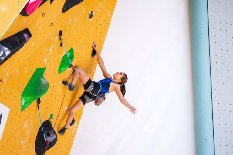 Emma PASQUIER au départ des Championnats d’Europe de difficulté Jeunes